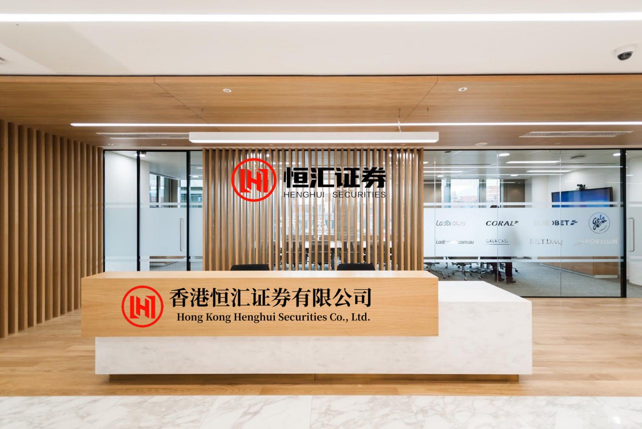 摩根证券平台 CBA最豪华阵容之争！上海男篮半决赛对阵北京队